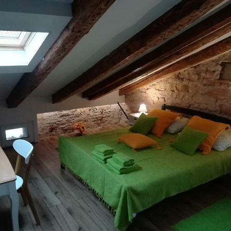 Lukadora Apartment Пула Екстериор снимка