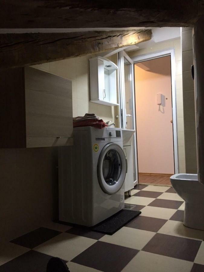 Lukadora Apartment Пула Екстериор снимка