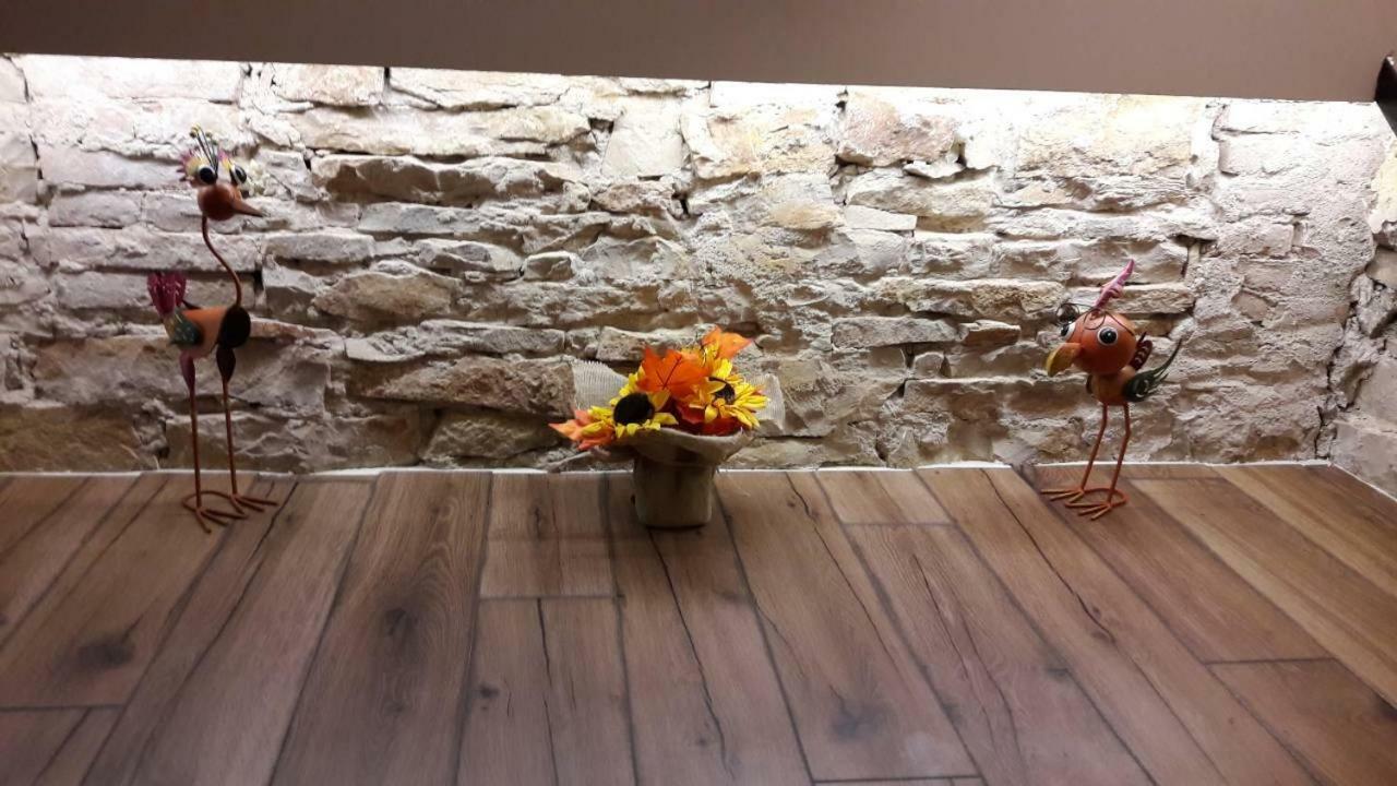 Lukadora Apartment Пула Екстериор снимка