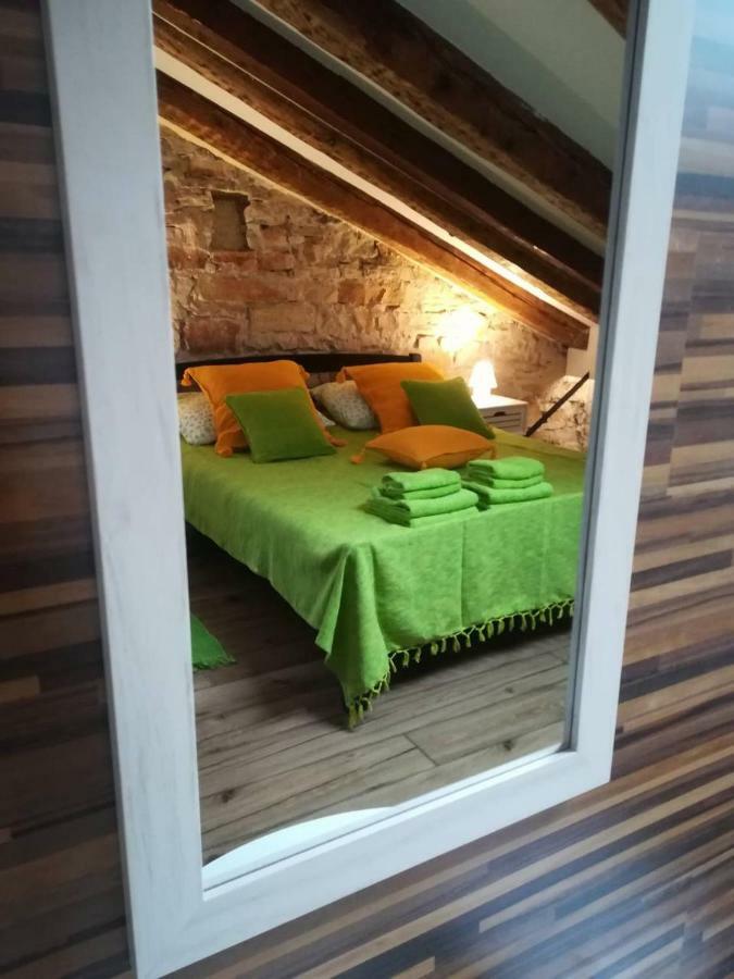 Lukadora Apartment Пула Екстериор снимка