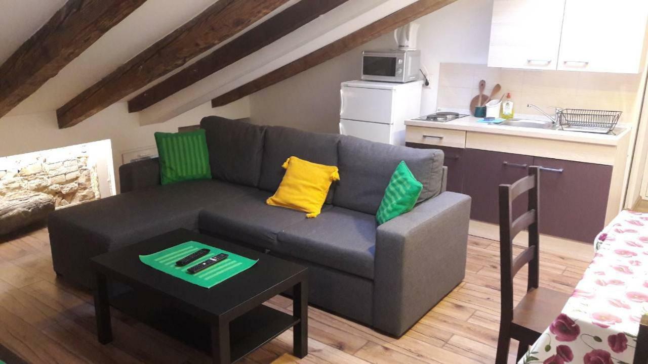 Lukadora Apartment Пула Екстериор снимка